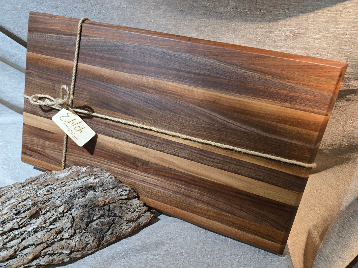 Cutting Board, Edge Grain Walnut